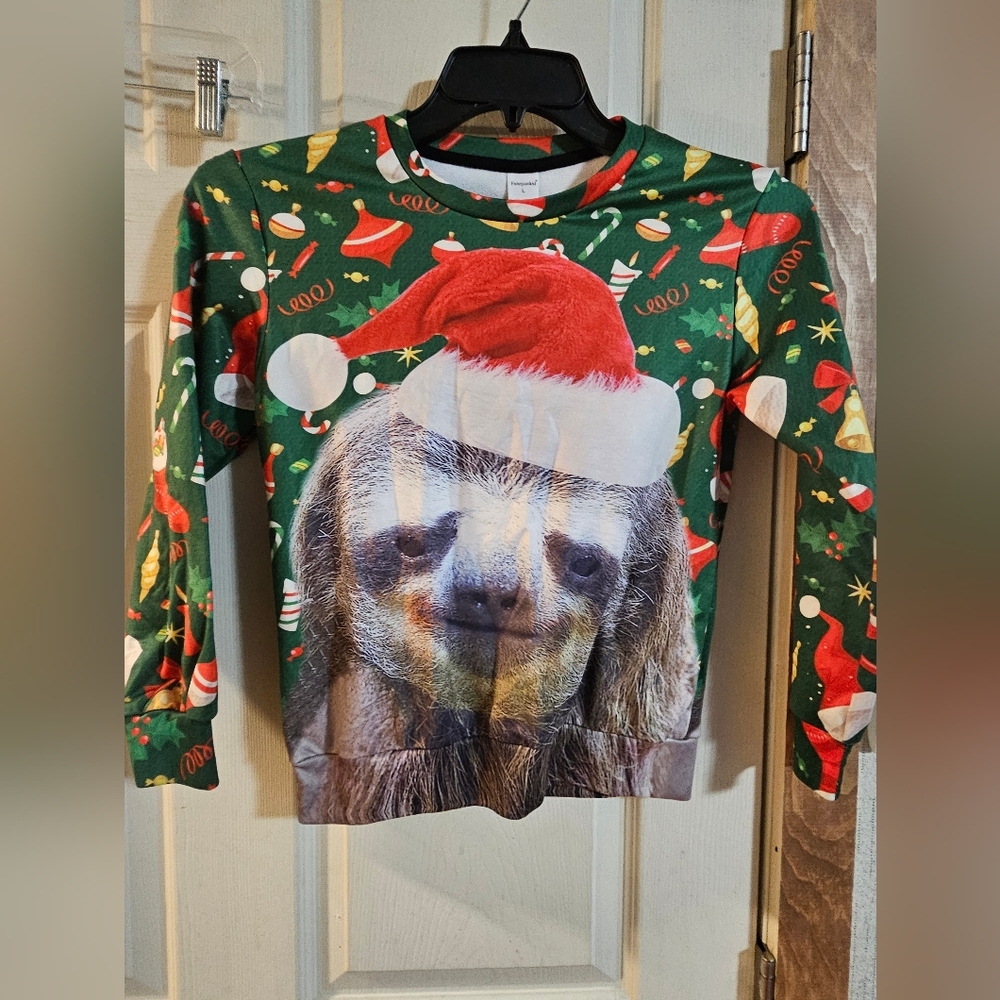 FUNNYCOKID SLOTH CHRISTMAS TOP: EXCELLENT CONDITION: SIZE L